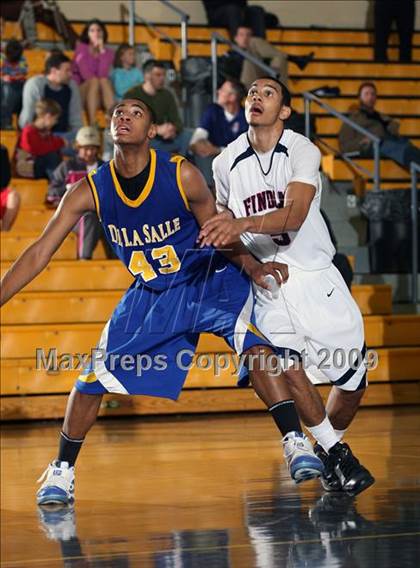 Thumbnail 3 in Findlay Prep vs. De La Salle (City of Palms Classic) photogallery.
