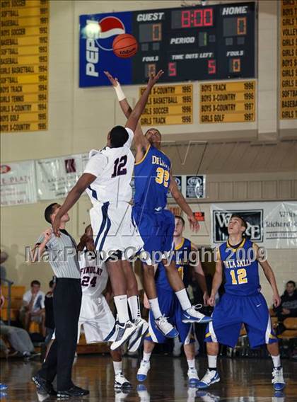 Thumbnail 1 in Findlay Prep vs. De La Salle (City of Palms Classic) photogallery.