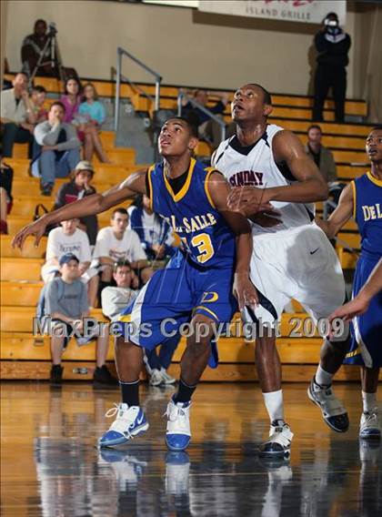 Thumbnail 1 in Findlay Prep vs. De La Salle (City of Palms Classic) photogallery.