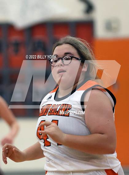 Thumbnail 2 in Grand Saline vs Cumberland Academy photogallery.