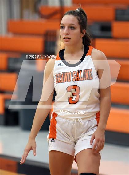 Thumbnail 1 in Grand Saline vs Cumberland Academy photogallery.