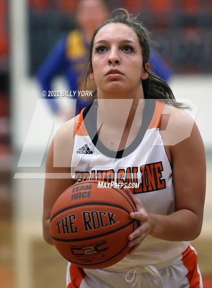Thumbnail 3 in Grand Saline vs Cumberland Academy photogallery.
