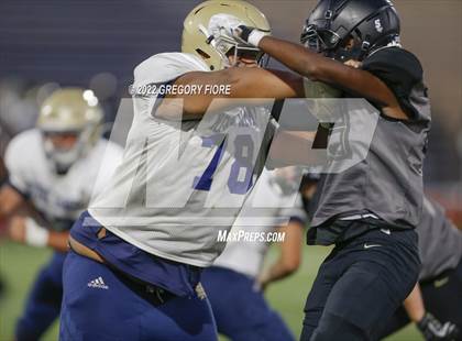 Thumbnail 1 in Calabasas @ Notre Dame (SO) photogallery.