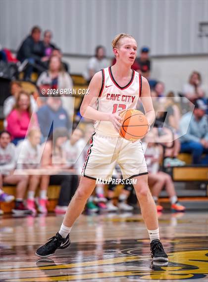 Thumbnail 3 in Walnut Ridge vs Cave City (3A-2 District Tournament) photogallery.