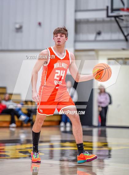 Thumbnail 1 in Walnut Ridge vs Cave City (3A-2 District Tournament) photogallery.