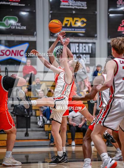Thumbnail 1 in Walnut Ridge vs Cave City (3A-2 District Tournament) photogallery.