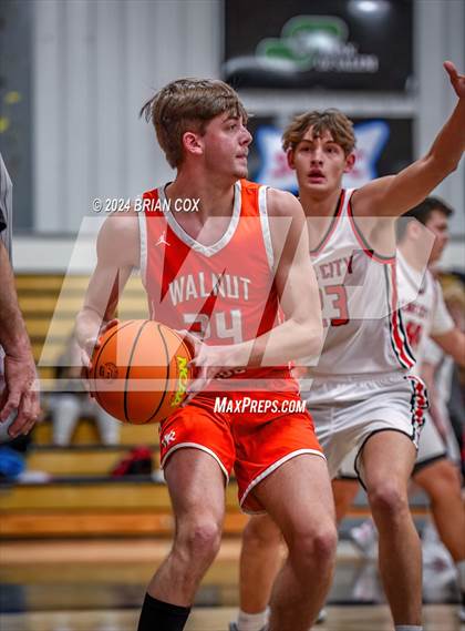 Thumbnail 1 in Walnut Ridge vs Cave City (3A-2 District Tournament) photogallery.