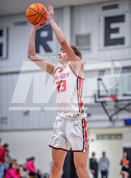Thumbnail 1 in Walnut Ridge vs Cave City (3A-2 District Tournament) photogallery.