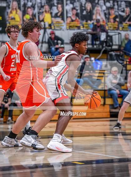 Thumbnail 3 in Walnut Ridge vs Cave City (3A-2 District Tournament) photogallery.