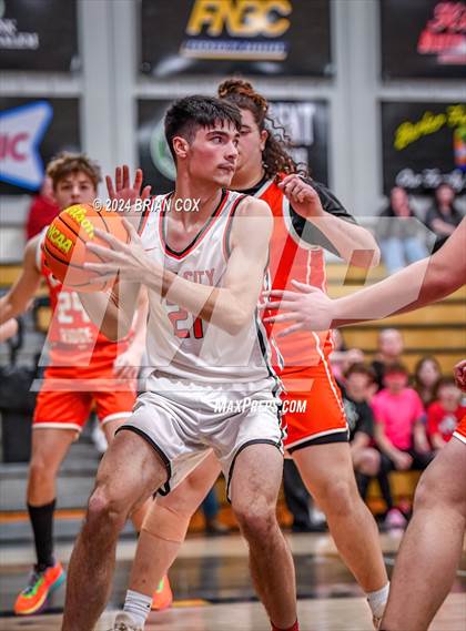 Thumbnail 1 in Walnut Ridge vs Cave City (3A-2 District Tournament) photogallery.