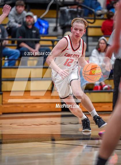Thumbnail 2 in Walnut Ridge vs Cave City (3A-2 District Tournament) photogallery.