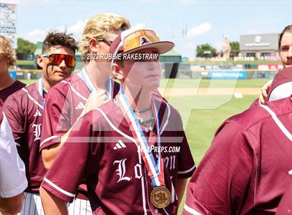 Thumbnail 1 in London vs. Wall (UIL 3A Baseball State Semifinal Medal Ceremony) photogallery.