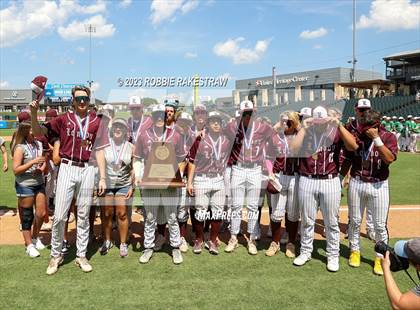 Thumbnail 2 in London vs. Wall (UIL 3A Baseball State Semifinal Medal Ceremony) photogallery.