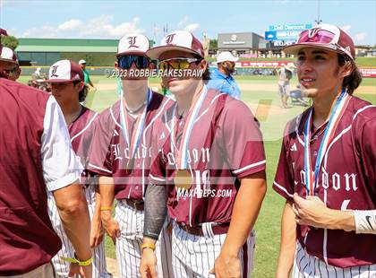 Thumbnail 1 in London vs. Wall (UIL 3A Baseball State Semifinal Medal Ceremony) photogallery.