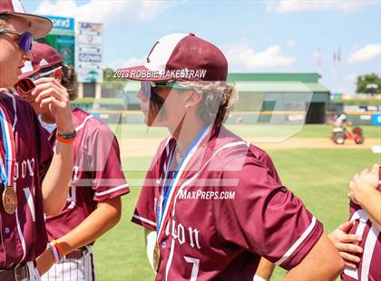 Thumbnail 1 in London vs. Wall (UIL 3A Baseball State Semifinal Medal Ceremony) photogallery.
