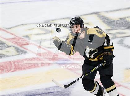 Thumbnail 1 in Battle Mountain vs Kent Denver (CHSAA 4A Semifinals) photogallery.