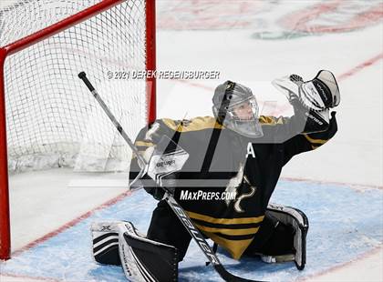 Thumbnail 3 in Battle Mountain vs Kent Denver (CHSAA 4A Semifinals) photogallery.