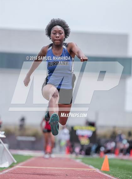 Thumbnail 3 in CIF SS Ford Track and Field Master’s Meet photogallery.