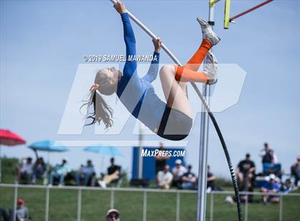 Thumbnail 2 in CIF SS Ford Track and Field Master’s Meet photogallery.