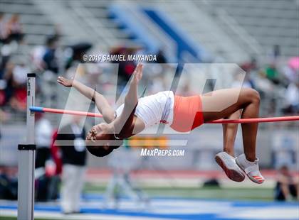 Thumbnail 2 in CIF SS Ford Track and Field Master’s Meet photogallery.