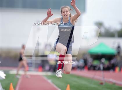 Thumbnail 2 in CIF SS Ford Track and Field Master’s Meet photogallery.