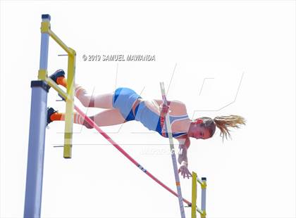 Thumbnail 1 in CIF SS Ford Track and Field Master’s Meet photogallery.