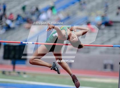 Thumbnail 3 in CIF SS Ford Track and Field Master’s Meet photogallery.