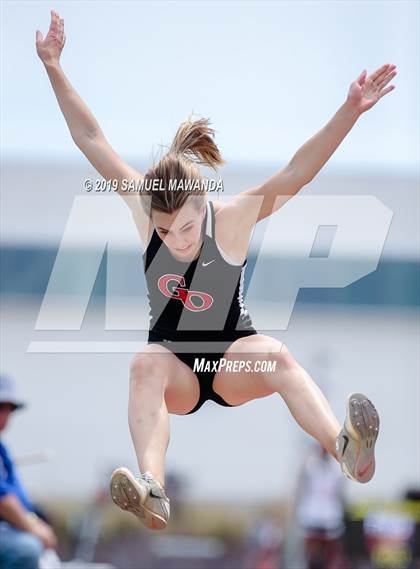 Thumbnail 1 in CIF SS Ford Track and Field Master’s Meet photogallery.