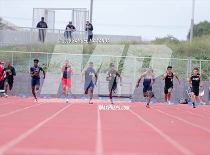 Thumbnail 3 in CIF SS Ford Track and Field Master’s Meet photogallery.