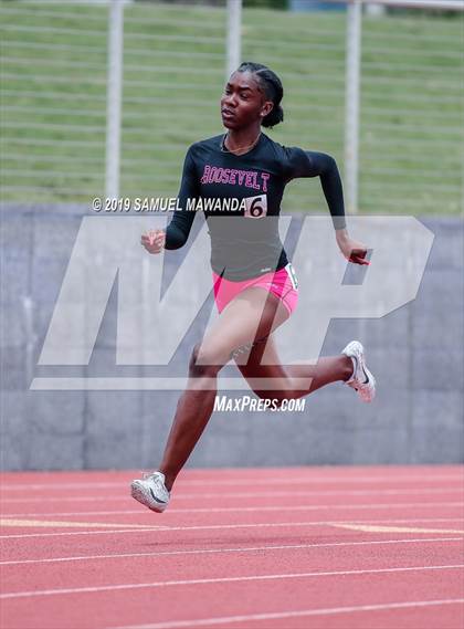 Thumbnail 3 in CIF SS Ford Track and Field Master’s Meet photogallery.