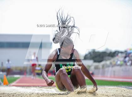 Thumbnail 3 in CIF SS Ford Track and Field Master’s Meet photogallery.