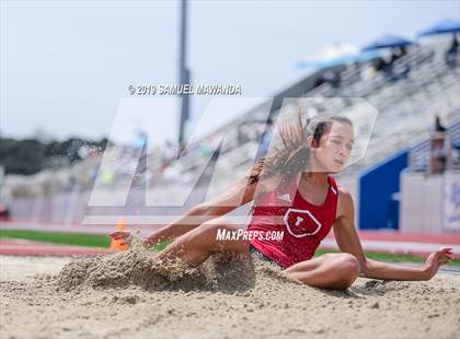 Thumbnail 2 in CIF SS Ford Track and Field Master’s Meet photogallery.