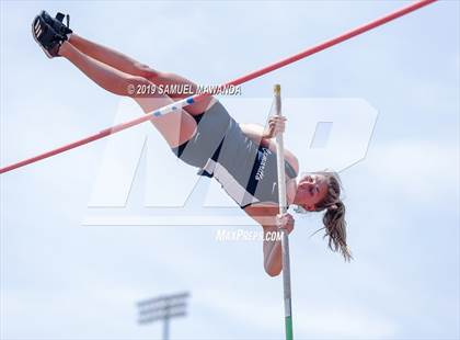 Thumbnail 3 in CIF SS Ford Track and Field Master’s Meet photogallery.