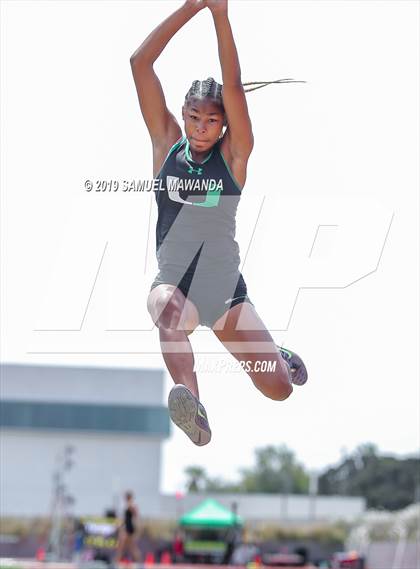 Thumbnail 3 in CIF SS Ford Track and Field Master’s Meet photogallery.