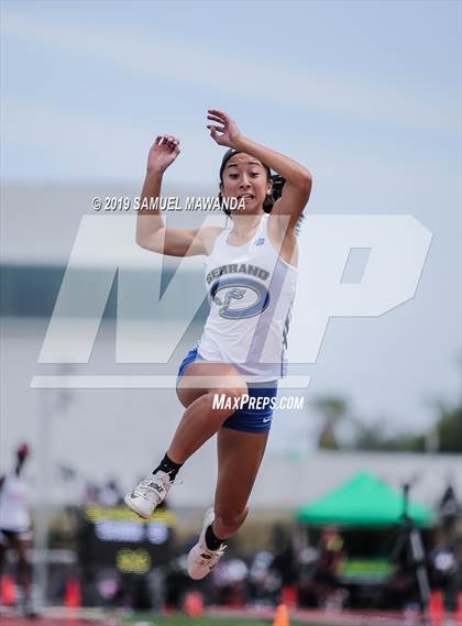 Thumbnail 1 in CIF SS Ford Track and Field Master’s Meet photogallery.