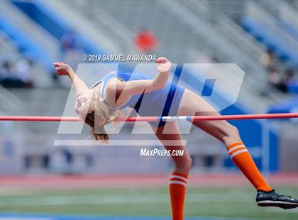 Thumbnail 2 in CIF SS Ford Track and Field Master’s Meet photogallery.