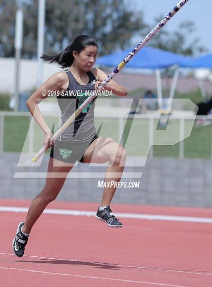 Thumbnail 3 in CIF SS Ford Track and Field Master’s Meet photogallery.