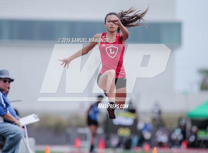Thumbnail 2 in CIF SS Ford Track and Field Master’s Meet photogallery.