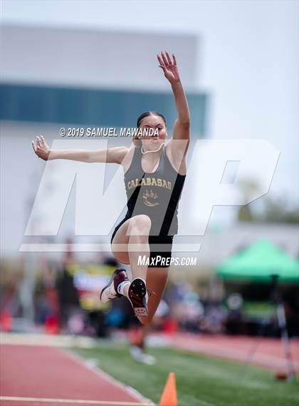 Thumbnail 2 in CIF SS Ford Track and Field Master’s Meet photogallery.