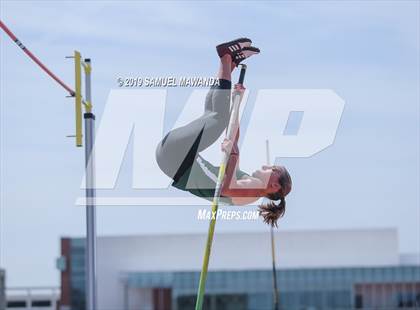 Thumbnail 2 in CIF SS Ford Track and Field Master’s Meet photogallery.