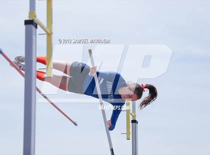 Thumbnail 3 in CIF SS Ford Track and Field Master’s Meet photogallery.