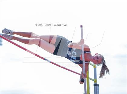 Thumbnail 2 in CIF SS Ford Track and Field Master’s Meet photogallery.