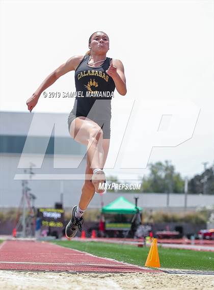 Thumbnail 1 in CIF SS Ford Track and Field Master’s Meet photogallery.