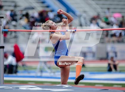 Thumbnail 3 in CIF SS Ford Track and Field Master’s Meet photogallery.
