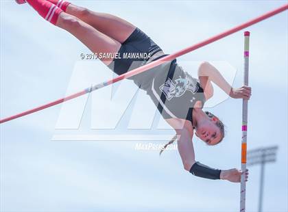 Thumbnail 1 in CIF SS Ford Track and Field Master’s Meet photogallery.