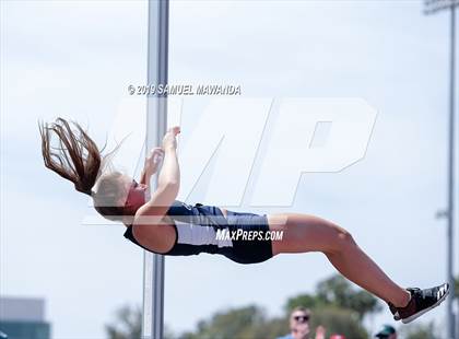 Thumbnail 1 in CIF SS Ford Track and Field Master’s Meet photogallery.