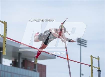 Thumbnail 3 in CIF SS Ford Track and Field Master’s Meet photogallery.