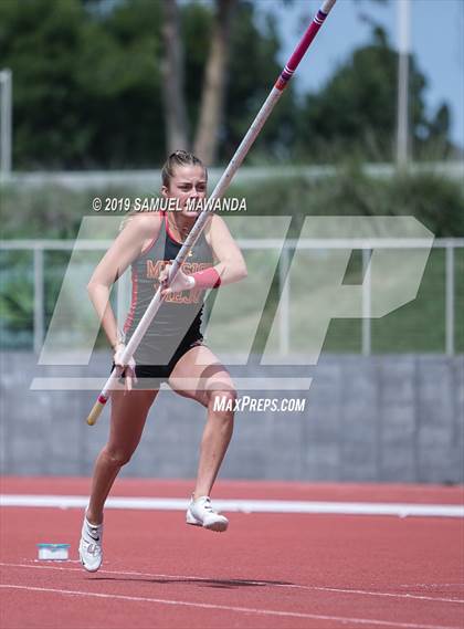 Thumbnail 1 in CIF SS Ford Track and Field Master’s Meet photogallery.