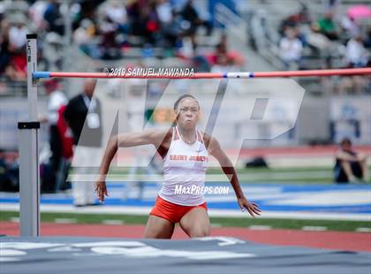 Thumbnail 2 in CIF SS Ford Track and Field Master’s Meet photogallery.