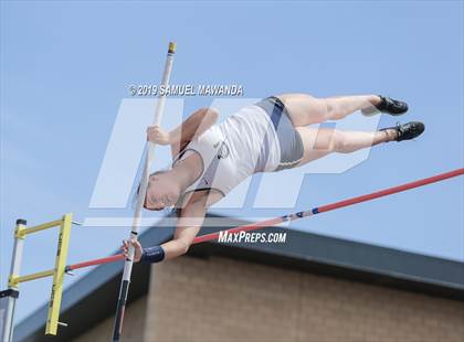 Thumbnail 3 in CIF SS Ford Track and Field Master’s Meet photogallery.